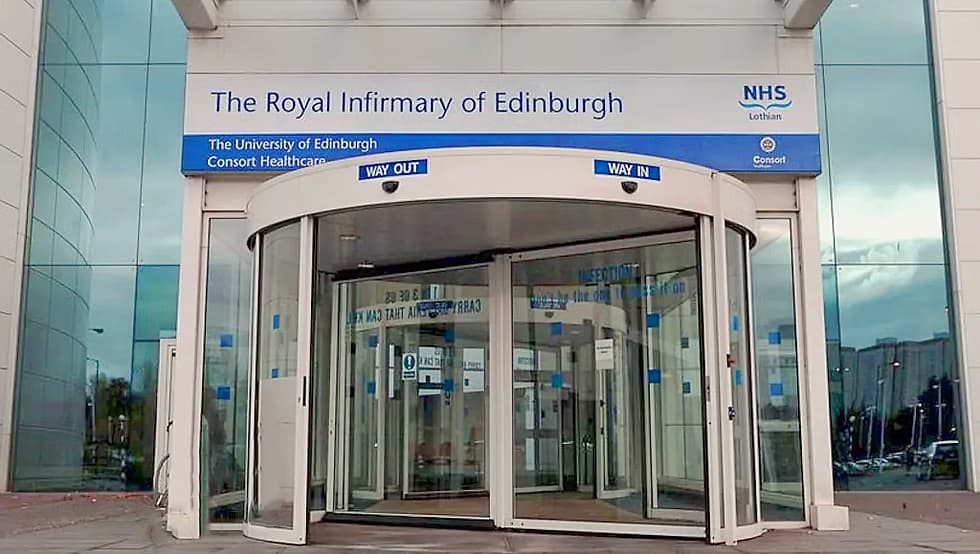 Royal Infirmary of Edinburgh — main entrance